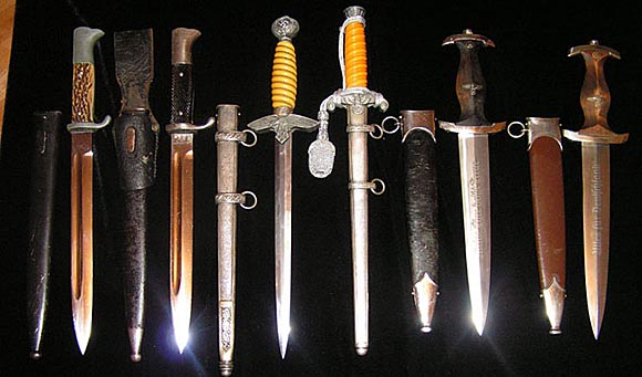 коллекции старинного холодного оружия