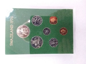 Набор монет цена 2700 руб .