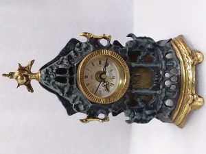 Часы ,бронза цена 10000 руб.