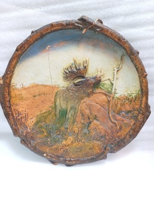 Старинная настенная тарелка ,, Лось,, Гжель 1900 годы , утраты , керамика . Цена 3000 руб.